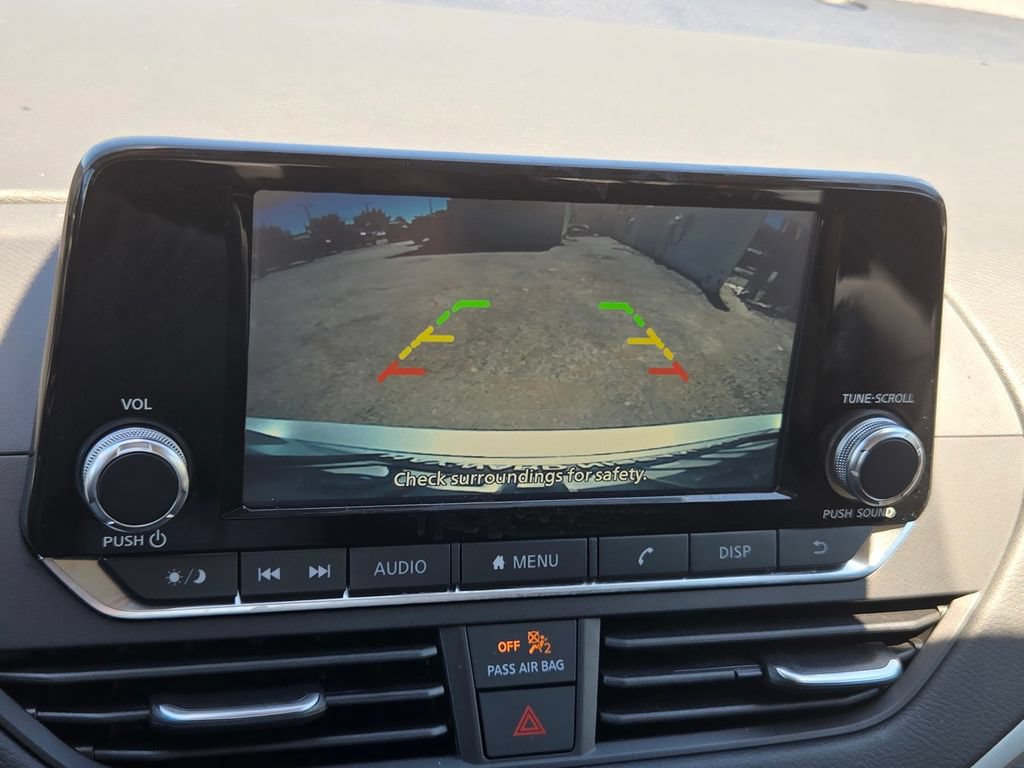 Used 2023 Nissan Altima 2.5 S FWD image 16