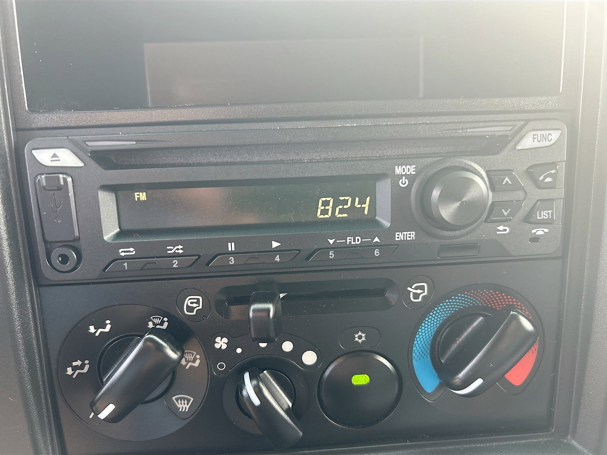 Used 2023 Chevrolet Low Cab Forward 5500XD RWD image 16