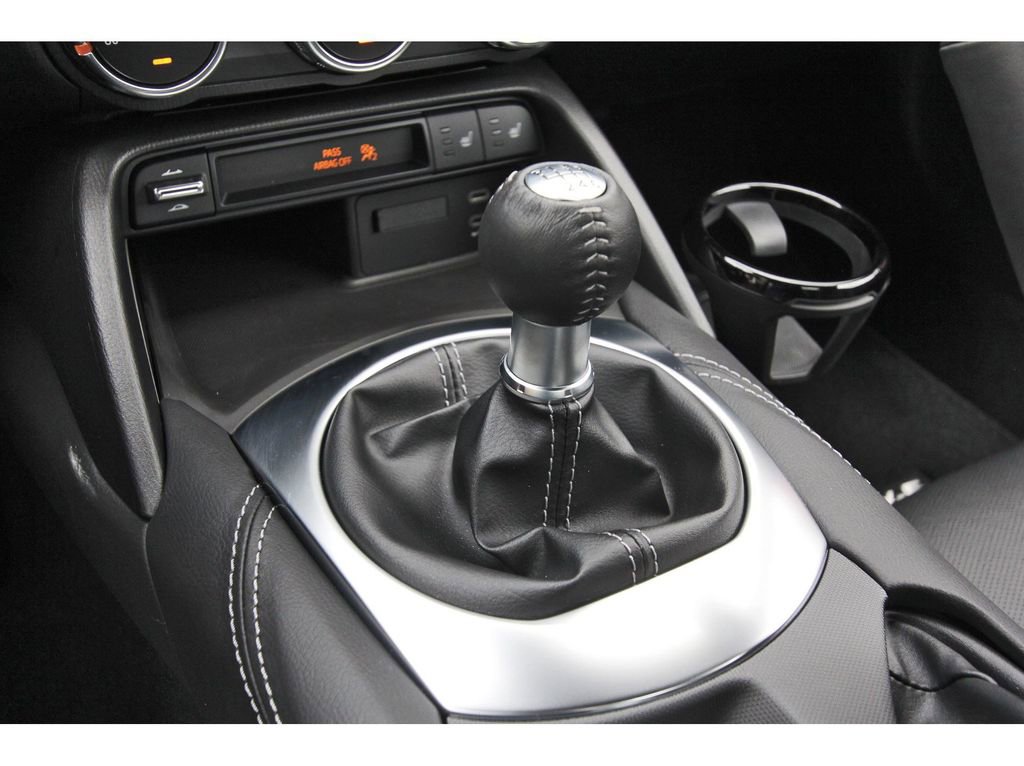 New 2026 MAZDA MX-5 Miata RF Grand Touring image 23