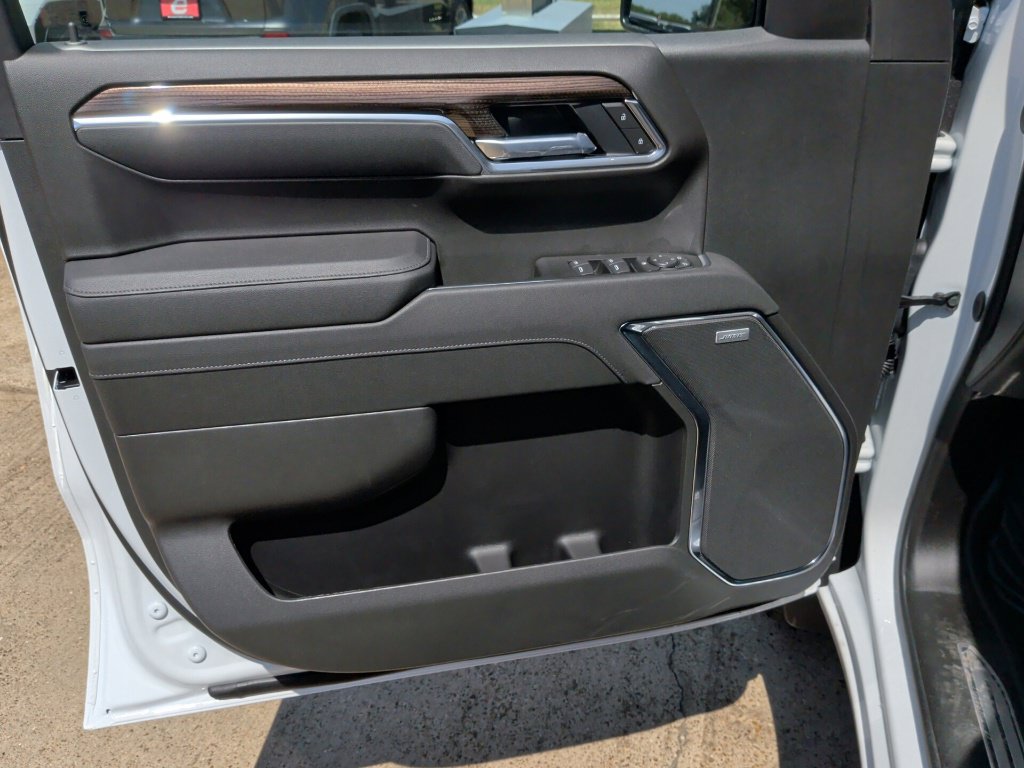New 2026 Chevrolet Silverado 1500 LT Trail Boss w/ LT Trail Boss Premium Package AWD/4WD image 10