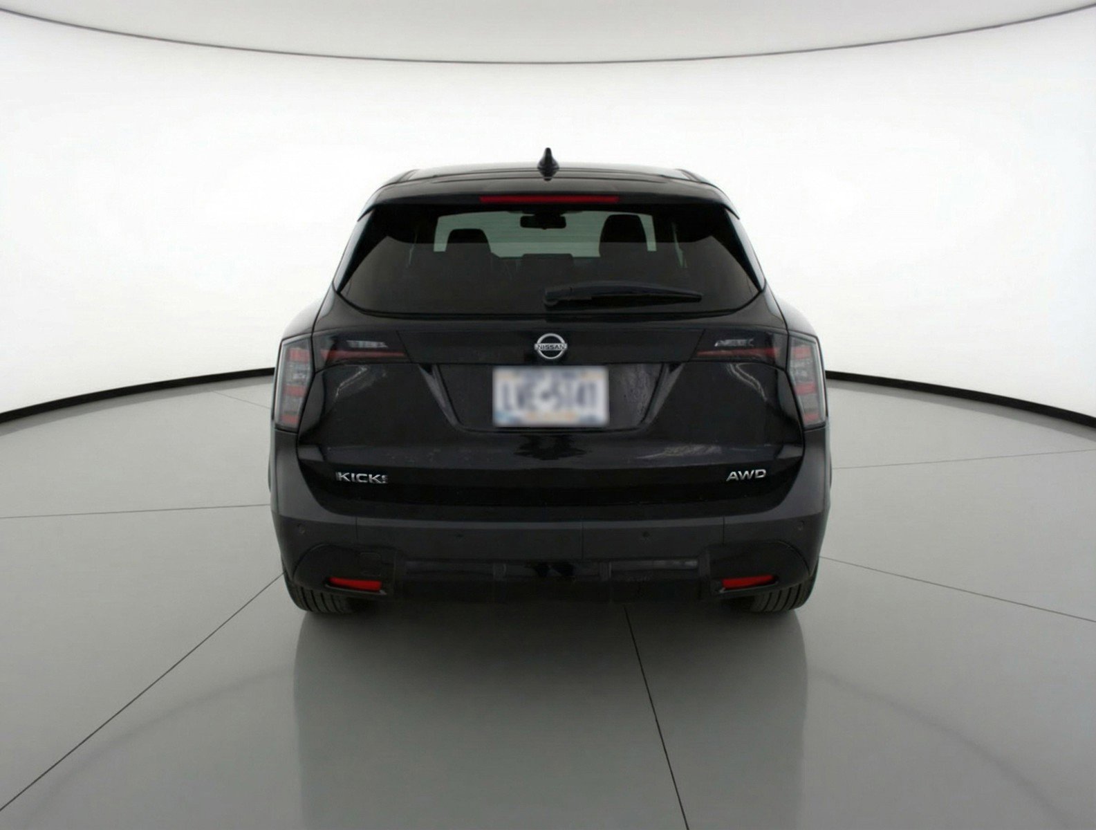 Used 2025 Nissan Kicks SV image 7