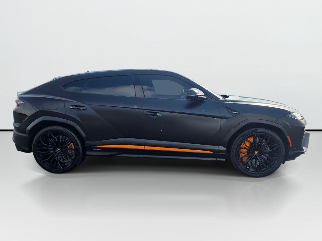 Used 2025 Lamborghini Urus SE AWD/4WD image 6