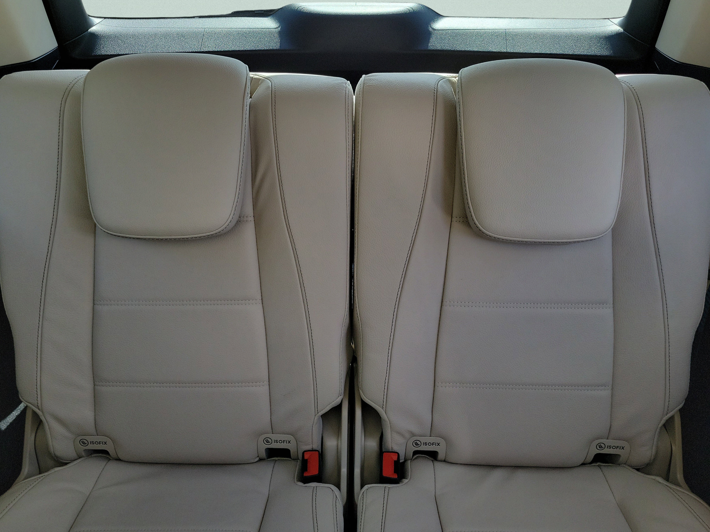 New 2026 Mercedes-Benz GLS 450 4MATIC image 9