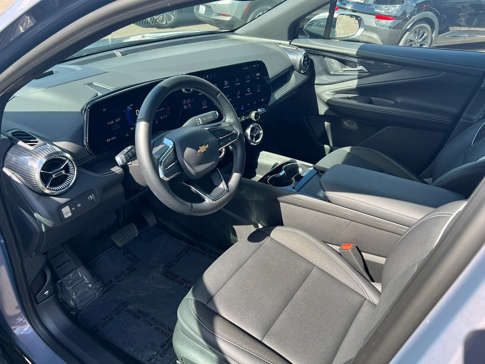 Used 2024 Chevrolet Blazer EV LT AWD/4WD image 11