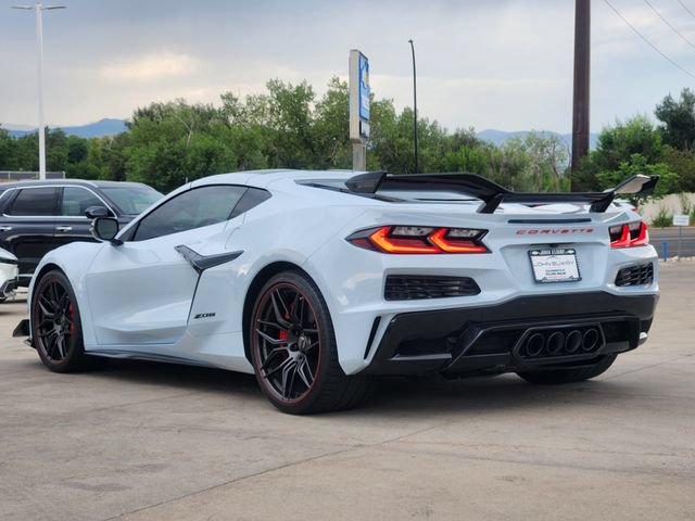 Used 2023 Chevrolet Corvette Z06 w/ Engine Appearance Package RWD image 5