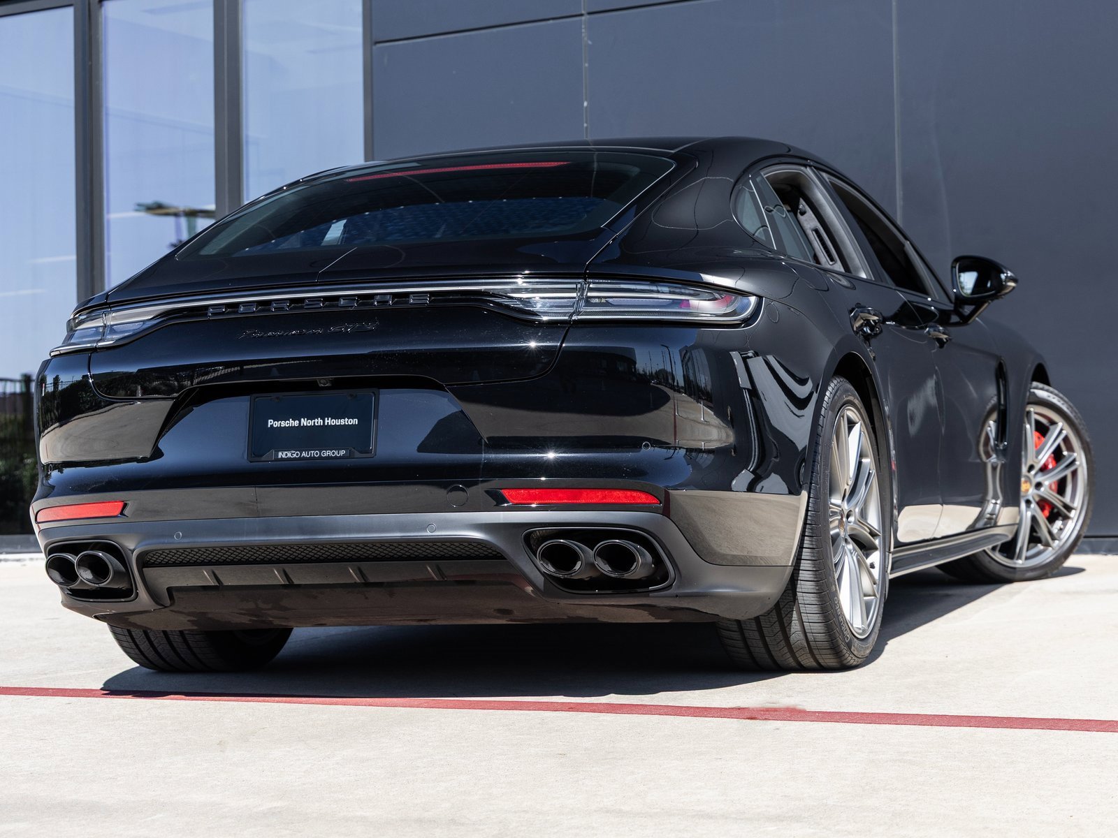 Used 2023 Porsche Panamera GTS image 11