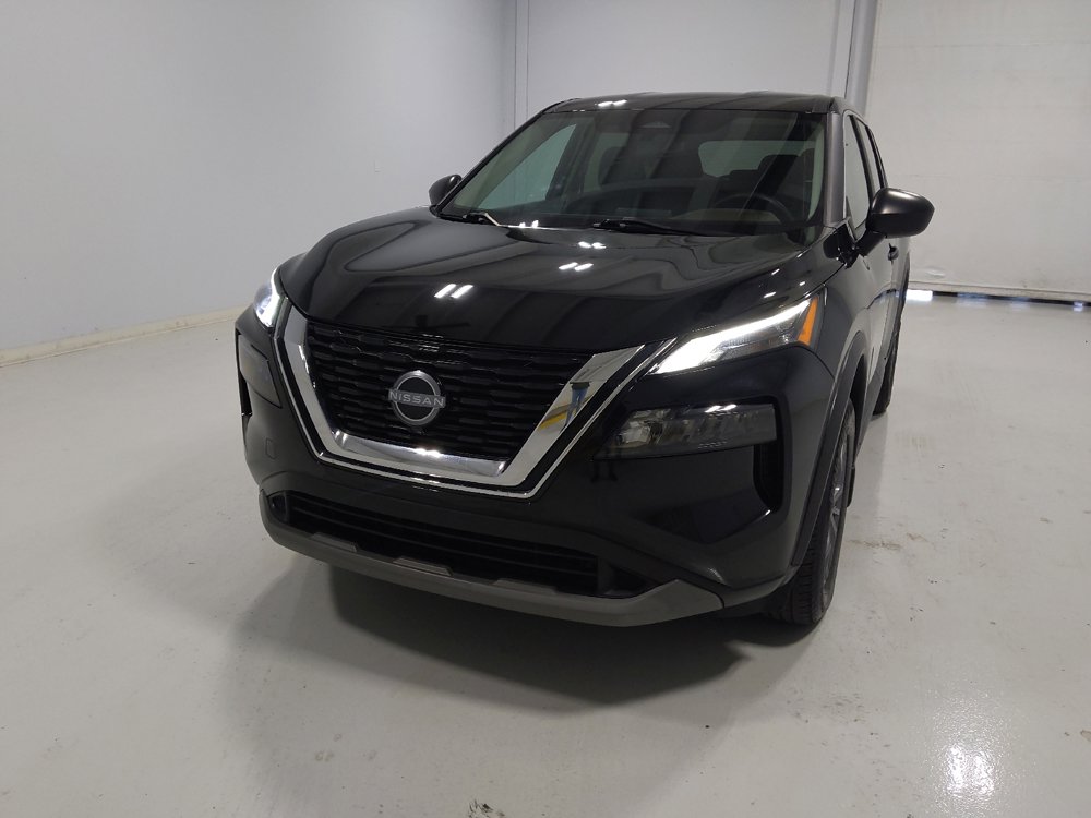 Used 2023 Nissan Rogue S image 15