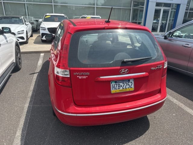 Used 2010 Hyundai Elantra GLS FWD image 9