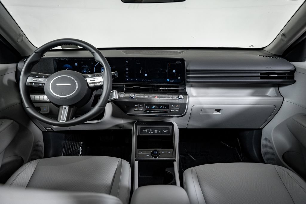 Certified 2025 Hyundai Kona SEL FWD image 32