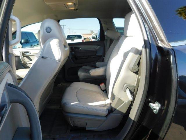 Used 2014 Chevrolet Traverse LTZ FWD image 13
