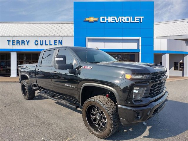 Used 2024 Chevrolet Silverado 2500 Custom w/ Custom Value Package image 1
