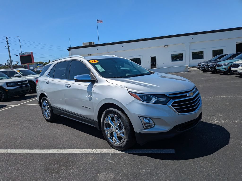 Used 2018 Chevrolet Equinox Premier FWD image 3