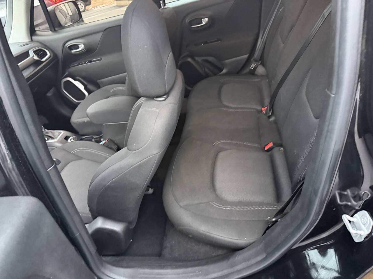 Used 2020 Jeep Renegade Sport FWD image 25