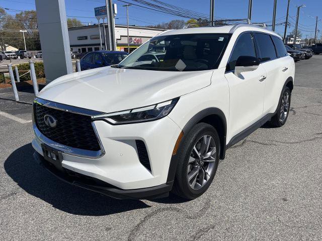 Certified 2023 INFINITI QX60 Luxe w/ Cargo Package AWD/4WD image 7