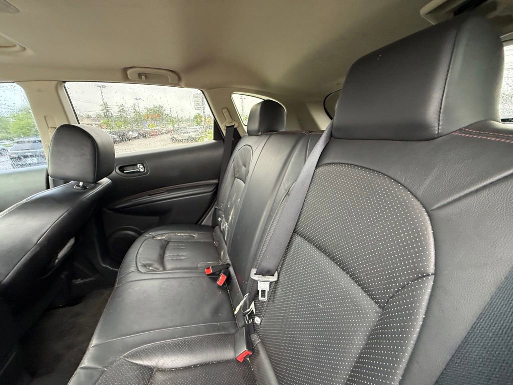 Used 2011 Nissan Rogue SV w/ SL Pkg AWD/4WD image 25