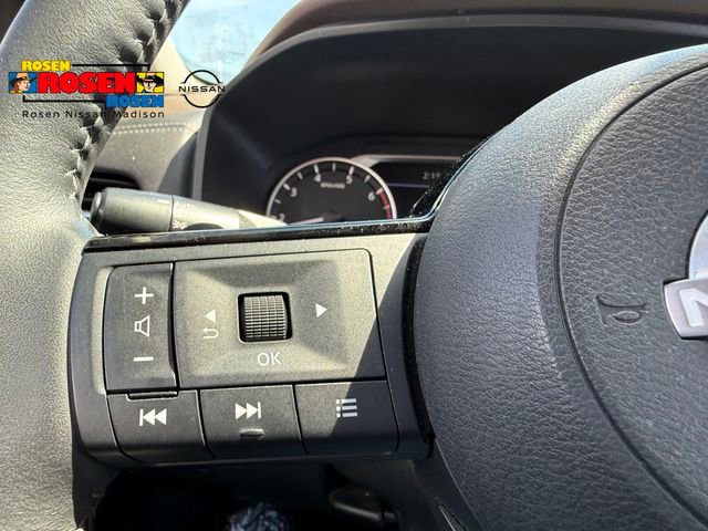 Certified 2023 Nissan Rogue SV w/ SV Premium B Package AWD/4WD image 15