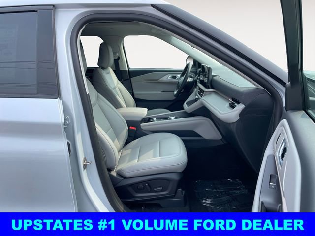 New 2025 Ford Explorer Active w/ Active Comfort Package image 15