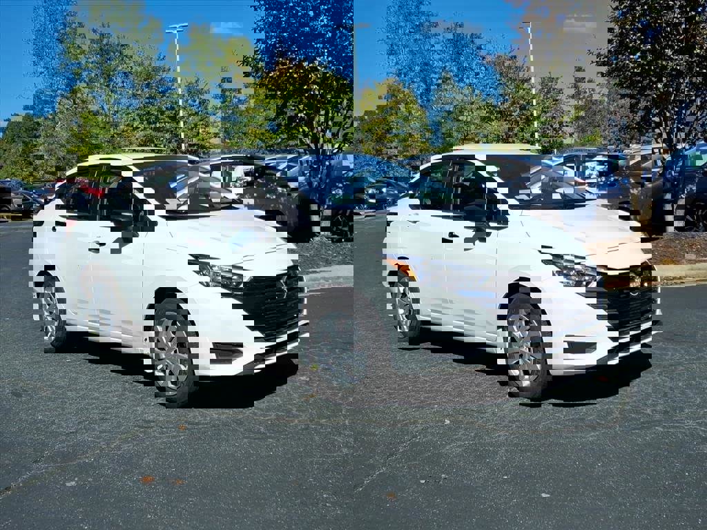 New 2025 Nissan Versa S w/ Trunk Package