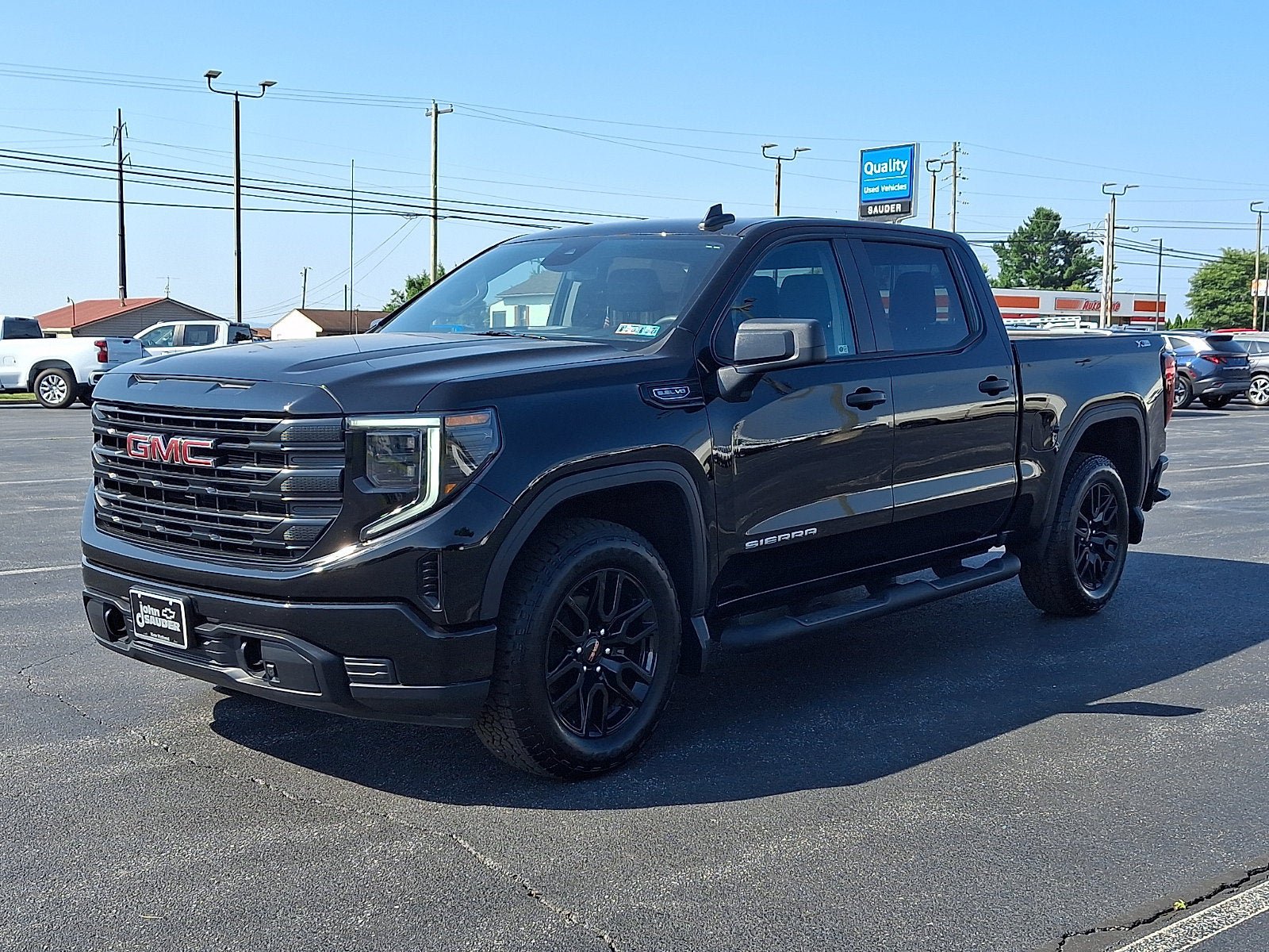 Used 2024 GMC Sierra 1500 Pro w/ Graphite Edition AWD/4WD image 3