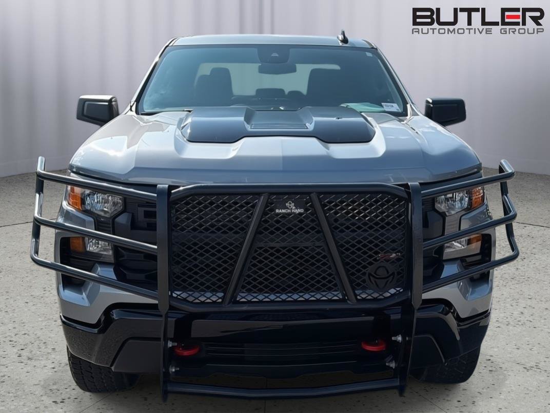 Used 2024 Chevrolet Silverado 1500 Custom Trail Boss AWD/4WD image 9