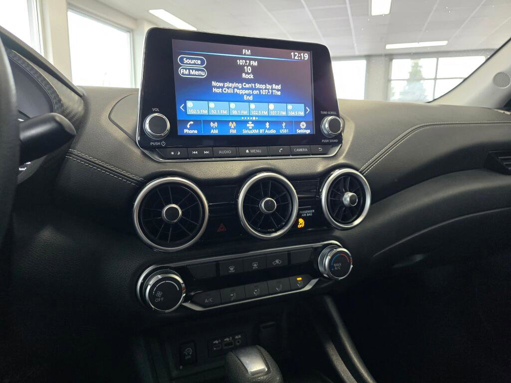 Used 2024 Nissan Sentra SV FWD image 25