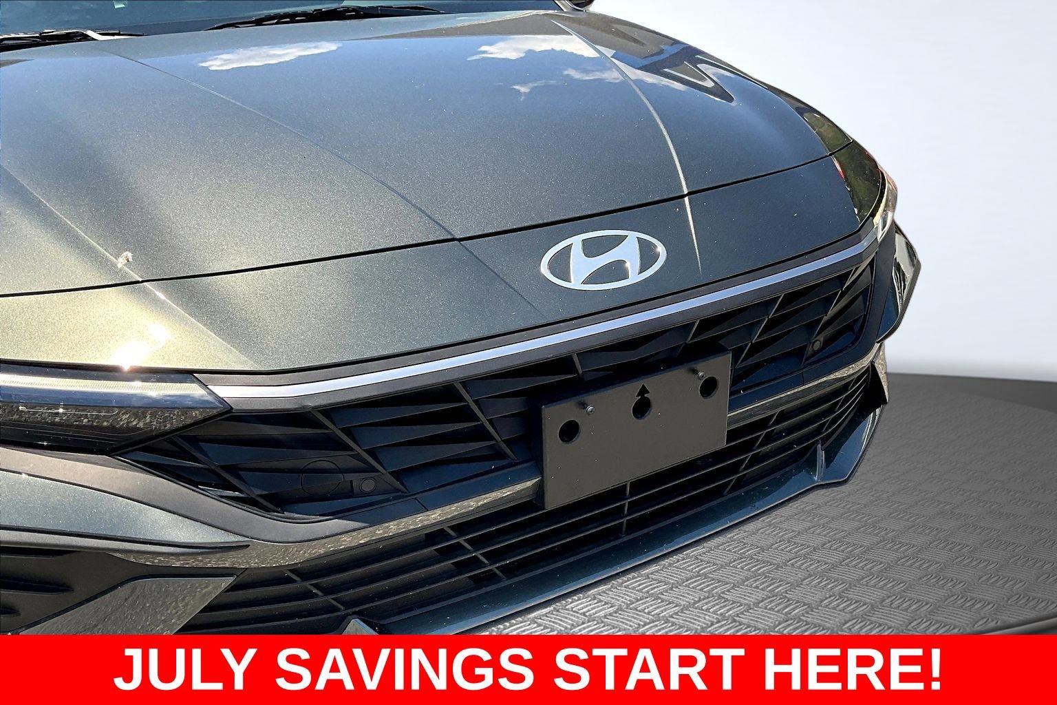 Used 2025 Hyundai Elantra Sport FWD image 38