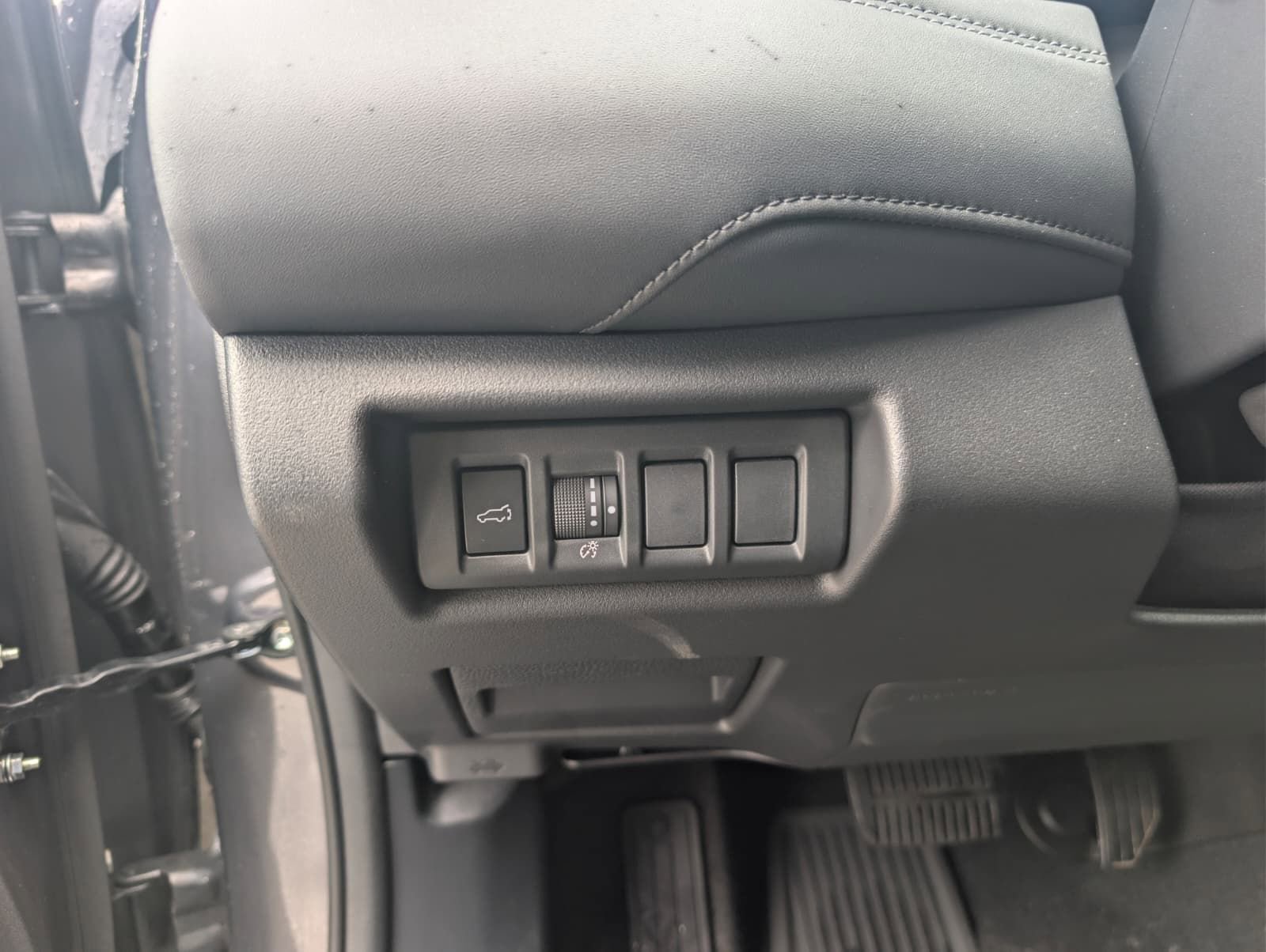 Certified 2026 Subaru Outback Touring AWD/4WD image 25