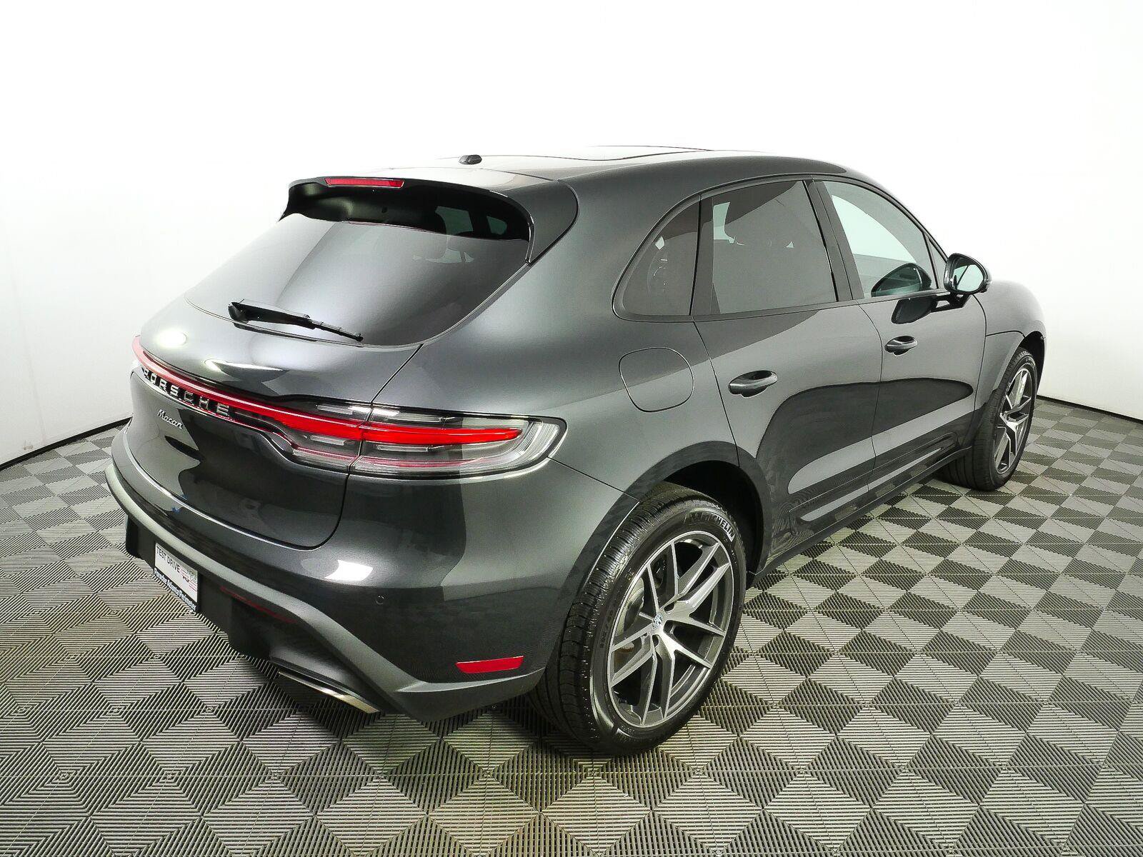 New 2026 Porsche Macan Turbo AWD/4WD image 28
