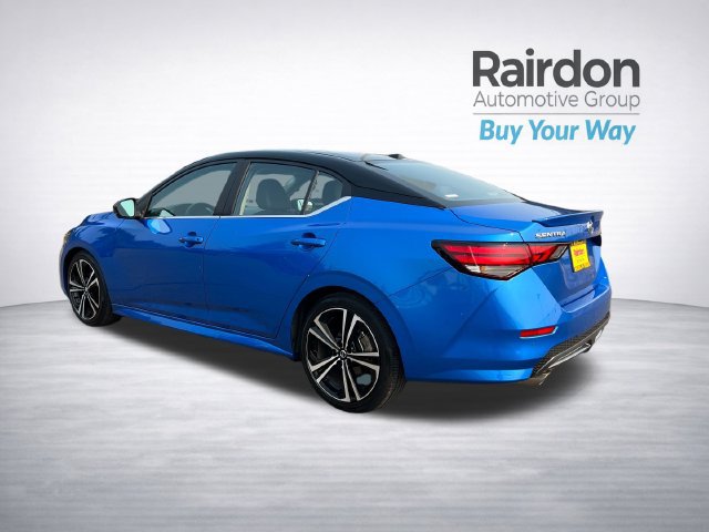 Used 2022 Nissan Sentra SR w/ SR Premium Package FWD image 5