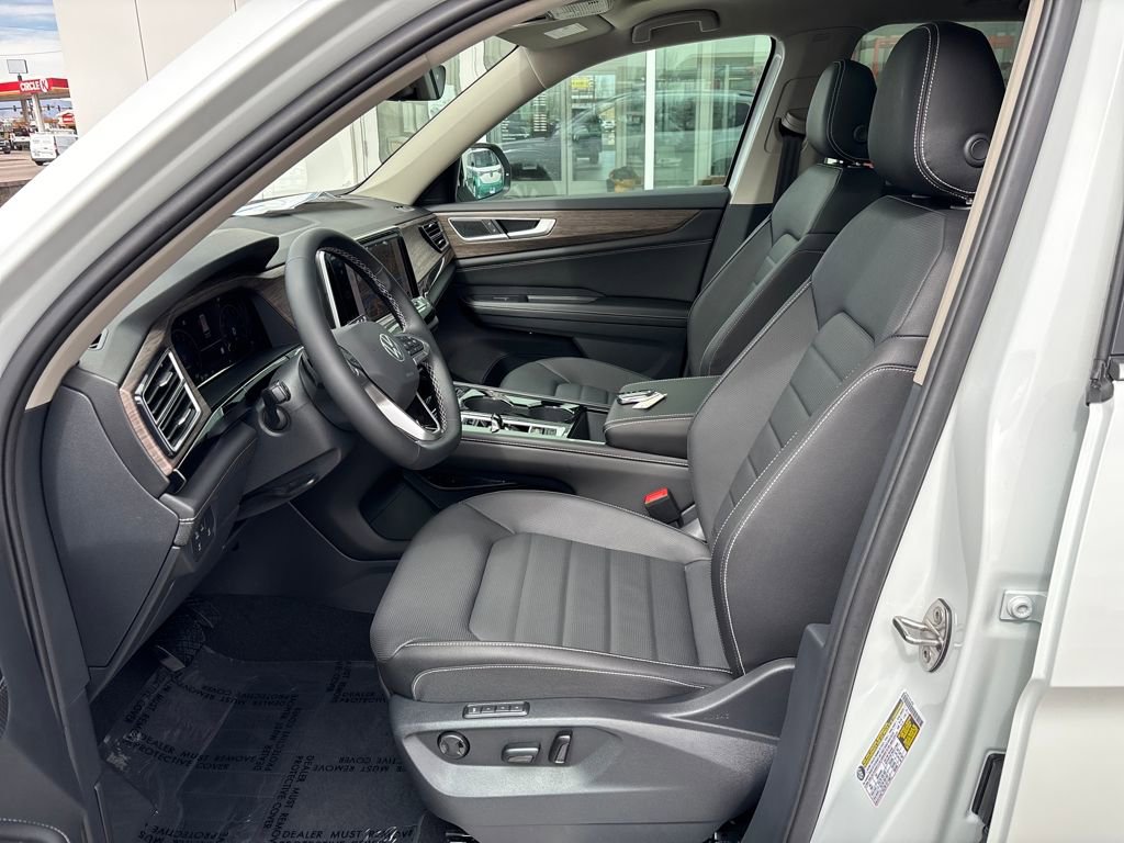 New 2026 Volkswagen Atlas SEL image 17