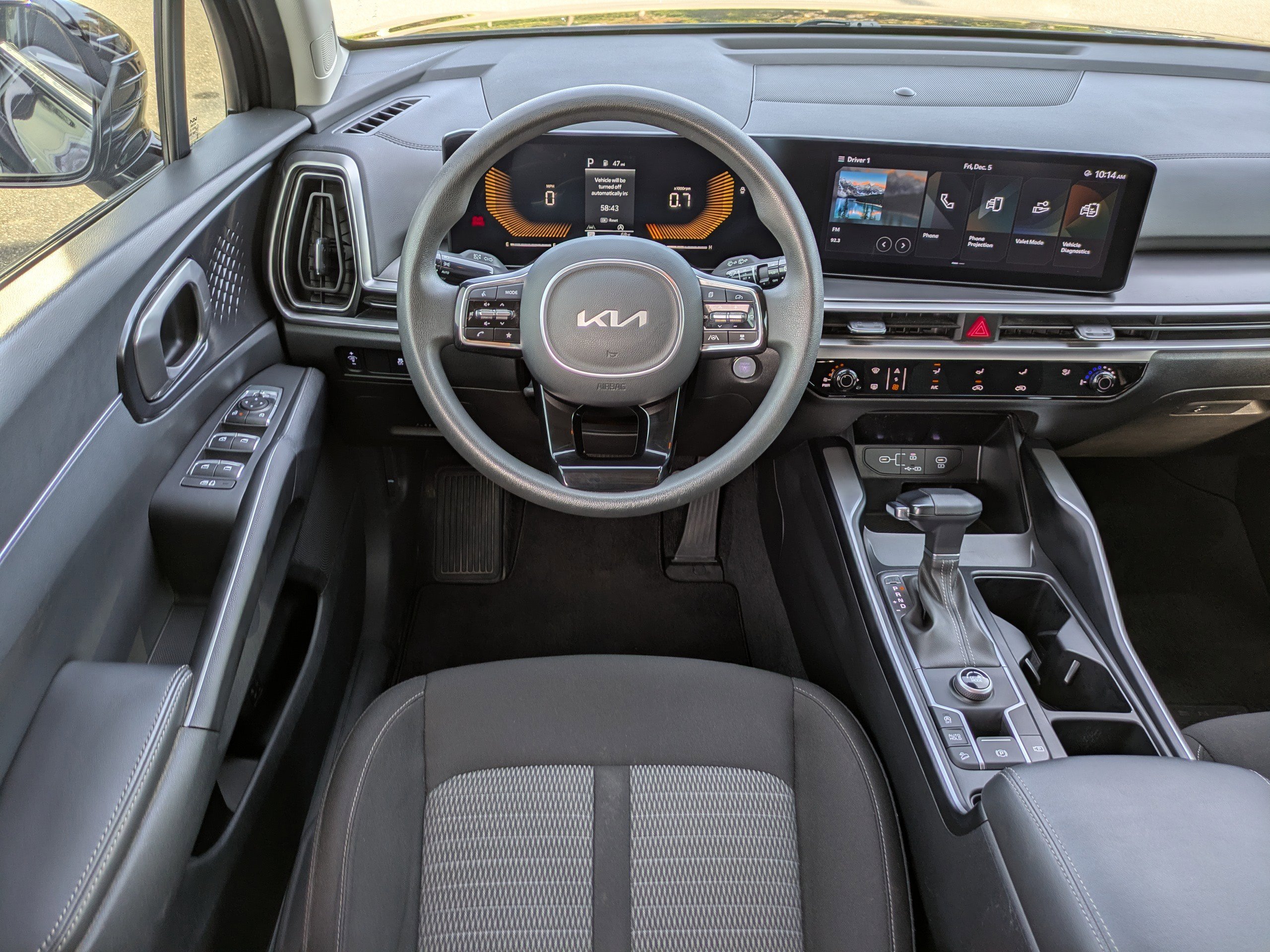 Used 2024 Kia Sorento LX image 17