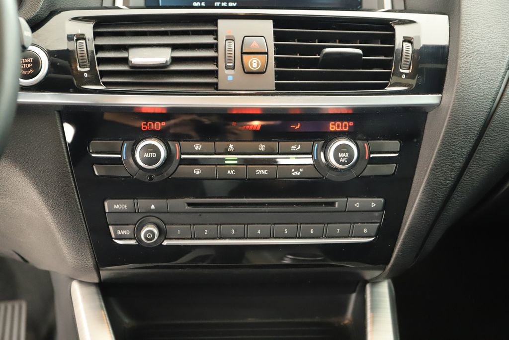 Used 2018 BMW X4 M40i image 21