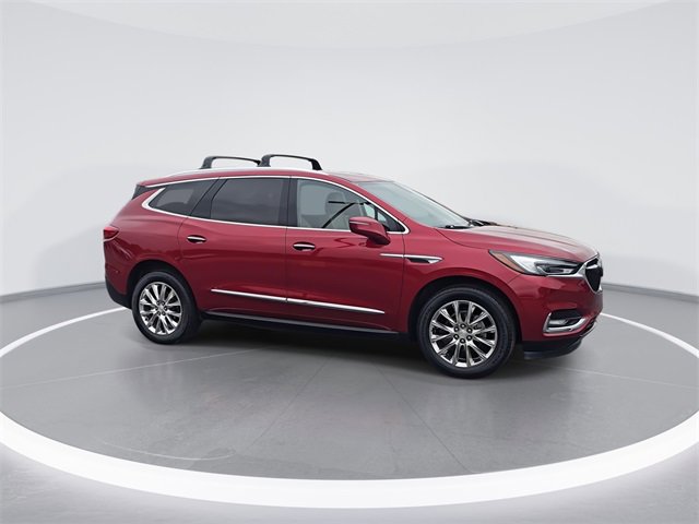 Used 2020 Buick Enclave Premium w/ Sun and Sites Package image 2