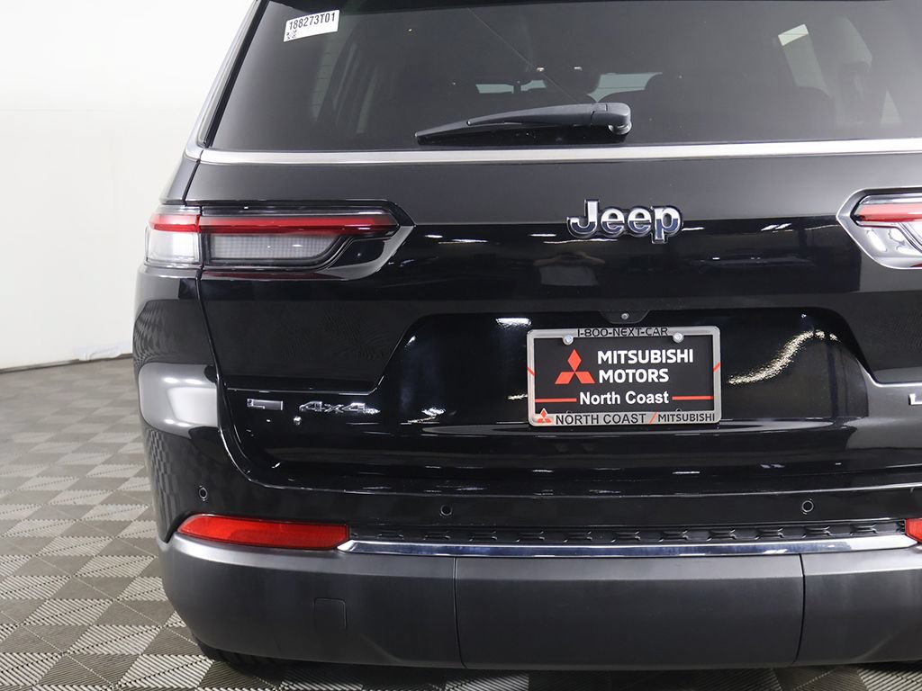 Used 2021 Jeep Grand Cherokee L Limited AWD/4WD image 16