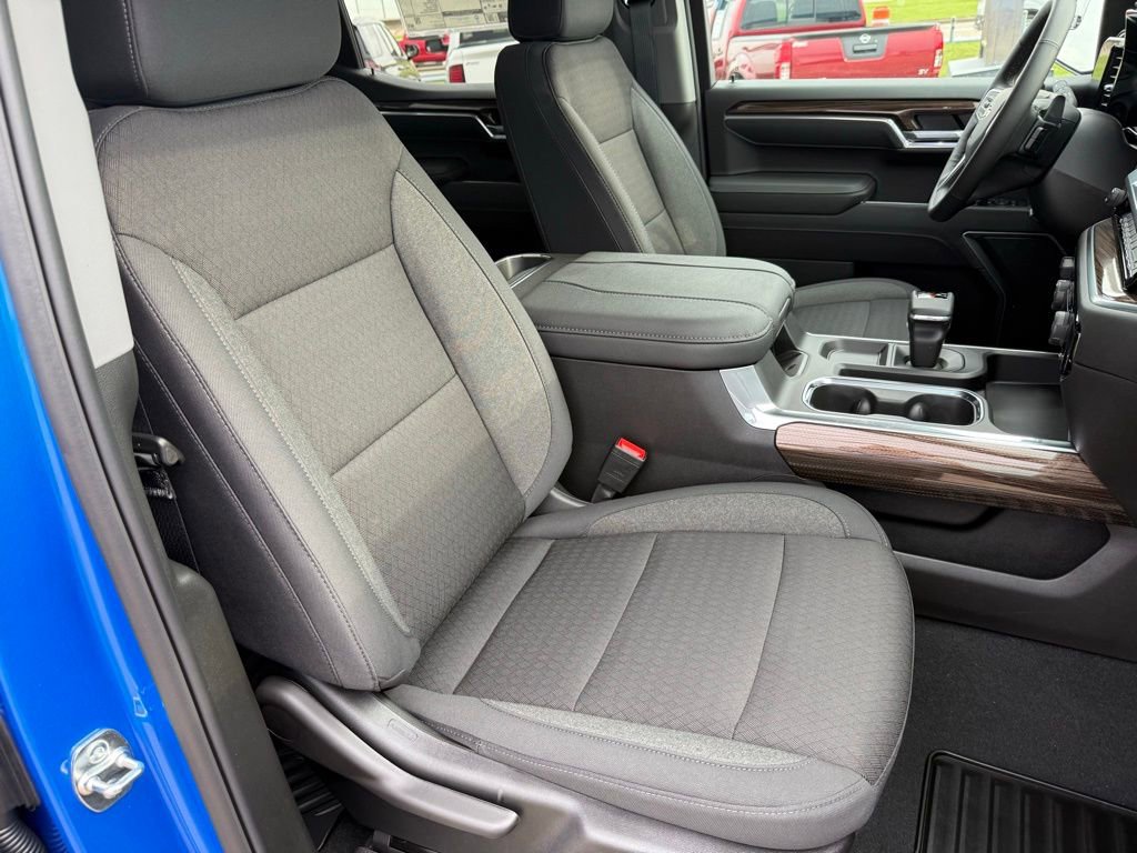 New 2026 Chevrolet Silverado 1500 LT image 46