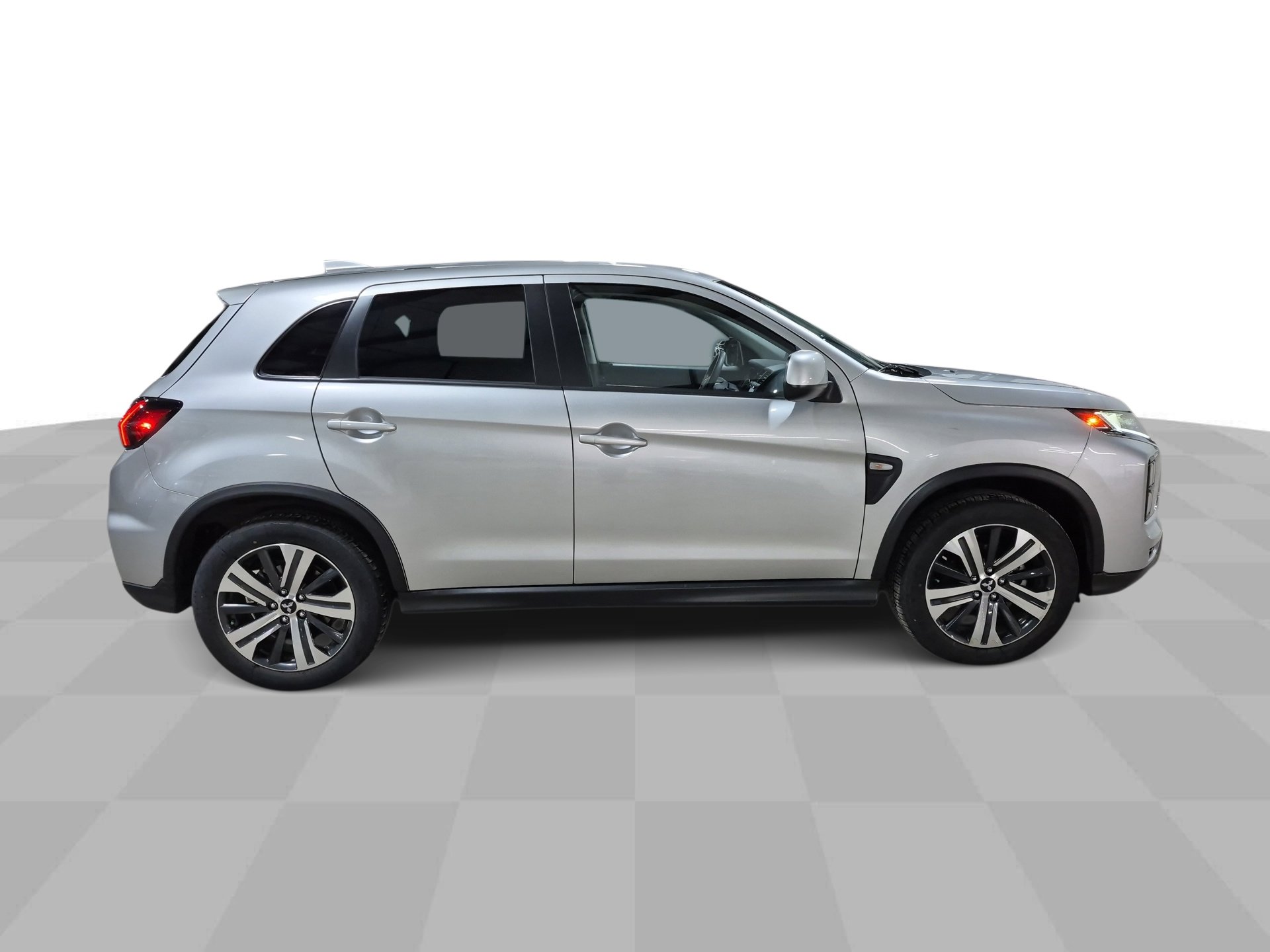 Used 2025 Mitsubishi Outlander Sport ES image 10