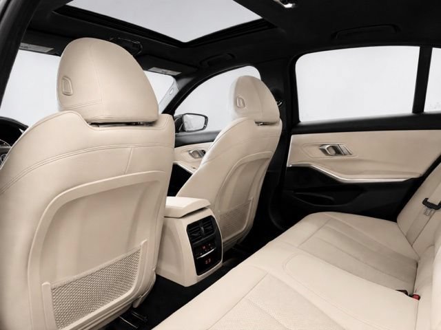 Used 2022 BMW 330e RWD image 17