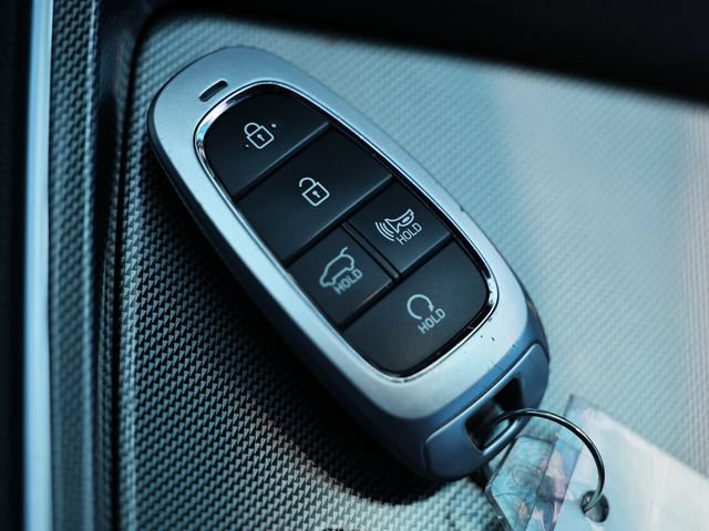 Used 2023 Hyundai Santa Fe SEL w/ Winter Weather Package AWD/4WD image 14