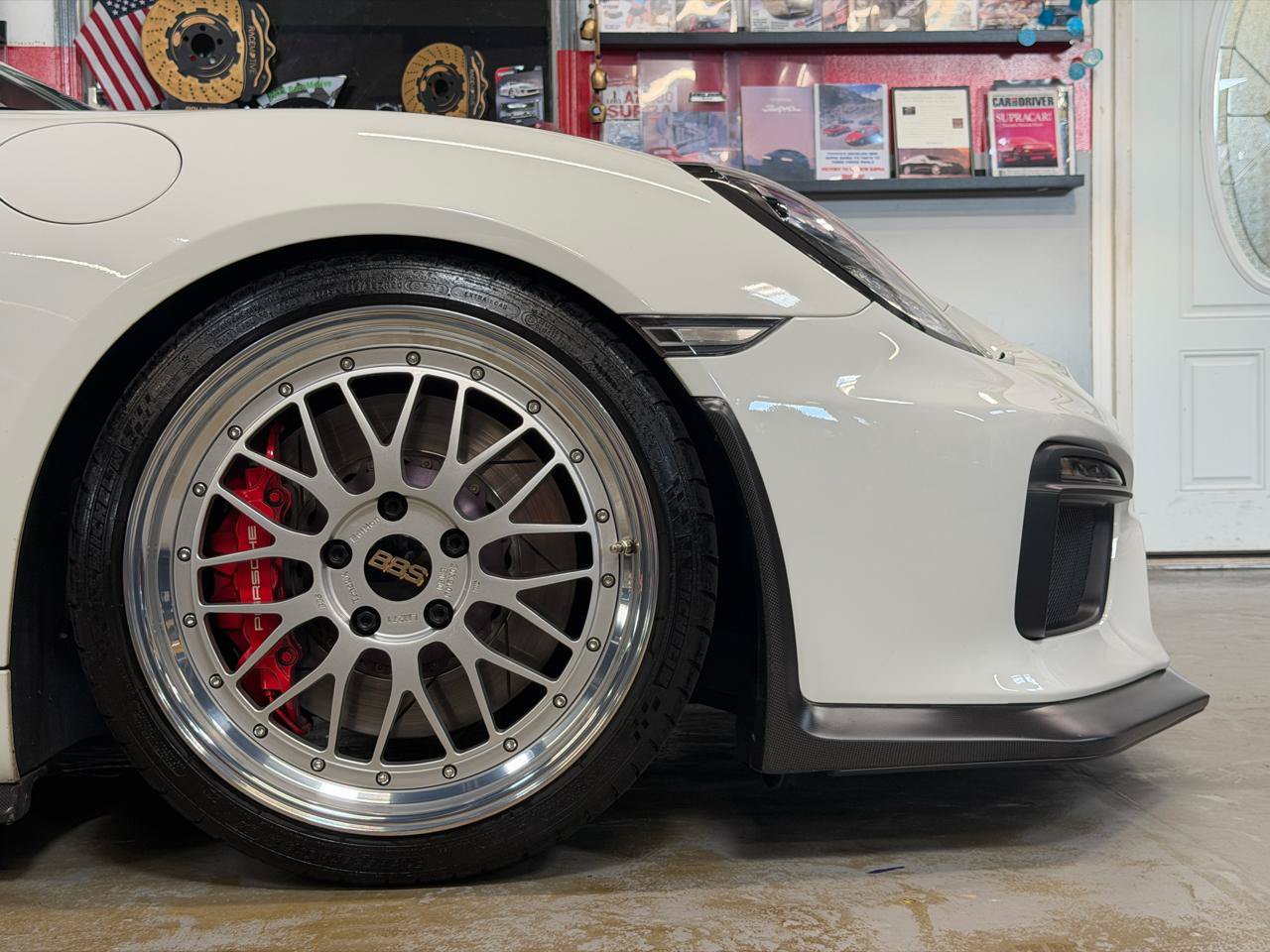 Used 2016 Porsche Cayman GT4 RWD image 22