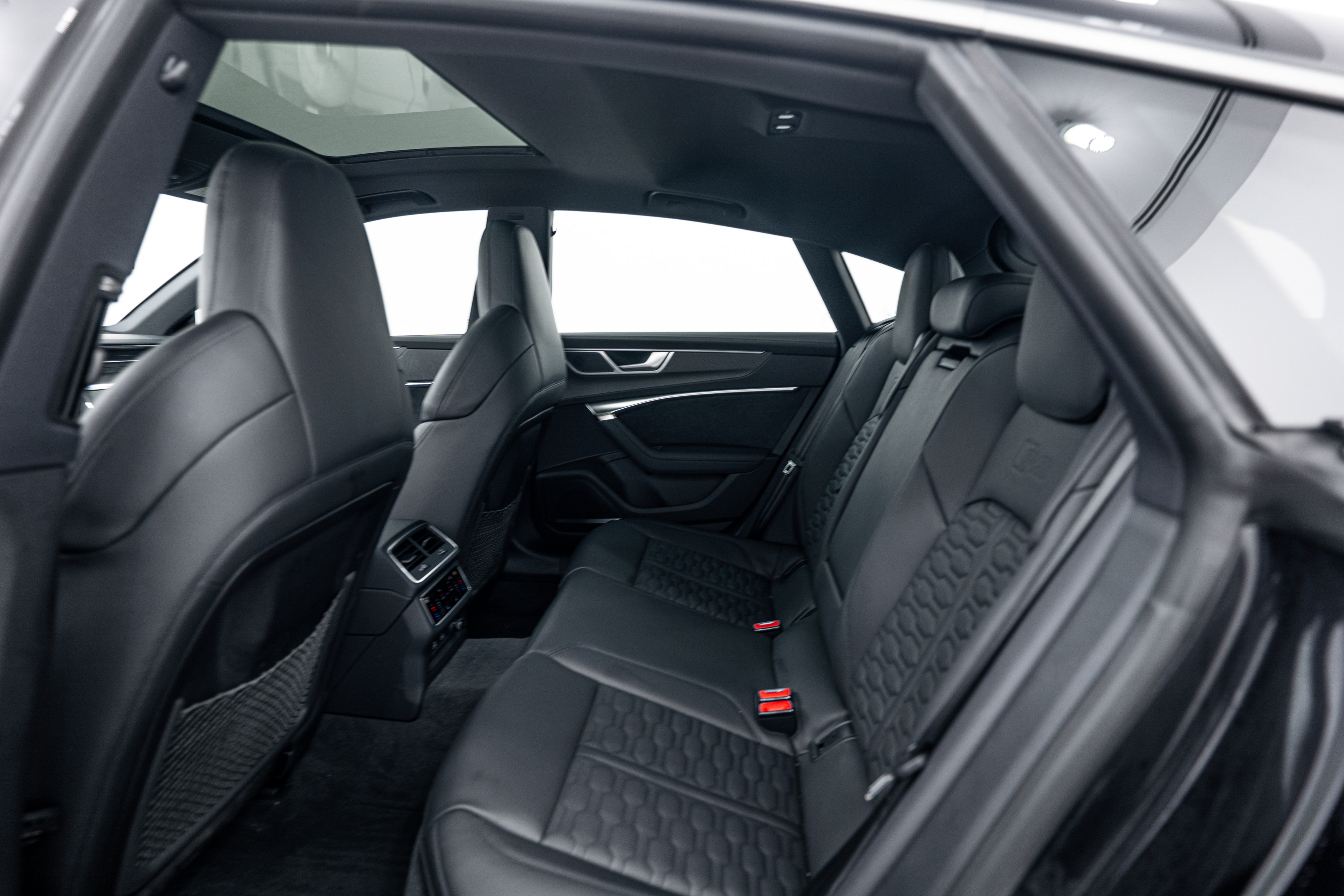 New 2026 Audi RS 7 Performance image 18