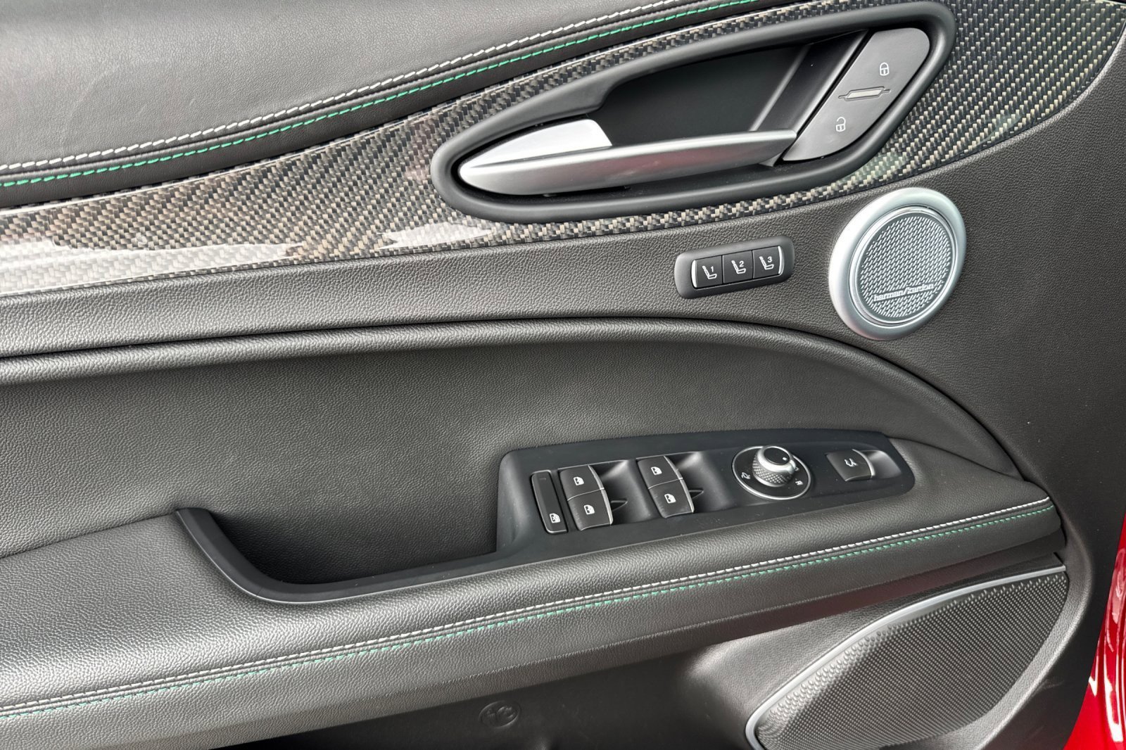 Used 2019 Alfa Romeo Stelvio Quadrifoglio w/ Driver Assist Dynamic Package image 10