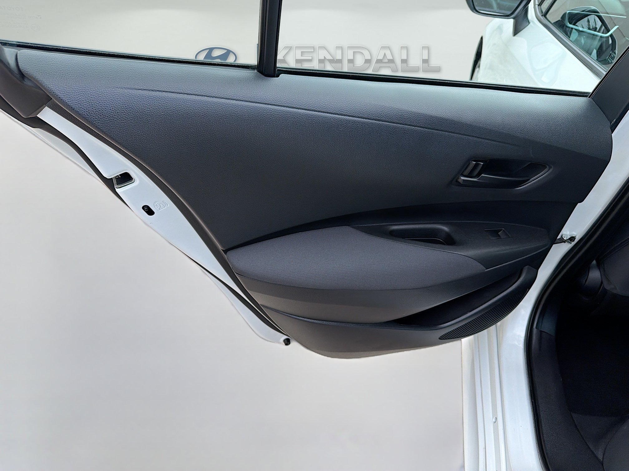 Used 2022 Toyota Corolla LE FWD image 22