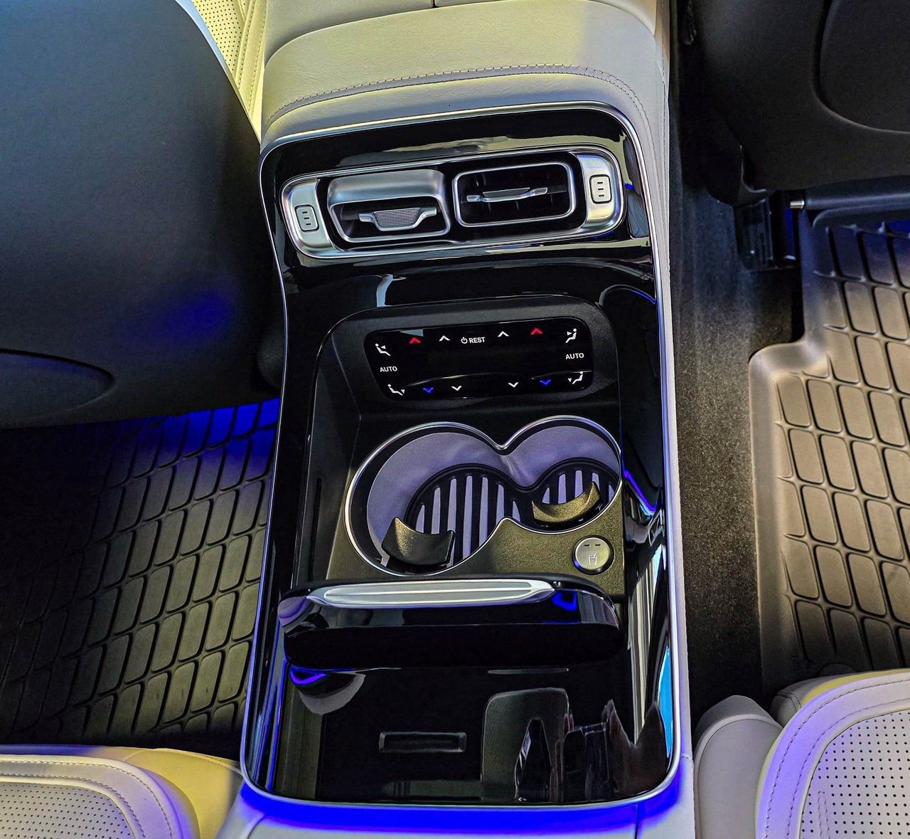 New 2026 Mercedes-Benz S 63 AMG S image 31