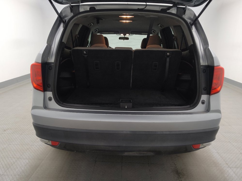 Used 2017 Honda Pilot EX image 29