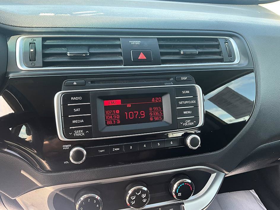 Used 2016 Kia Rio LX FWD image 17