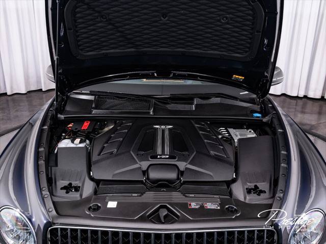 Used 2023 Bentley Bentayga Extended Wheelbase AWD/4WD image 4