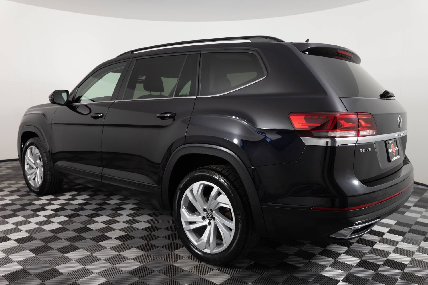 Used 2021 Volkswagen Atlas SE AWD/4WD image 4