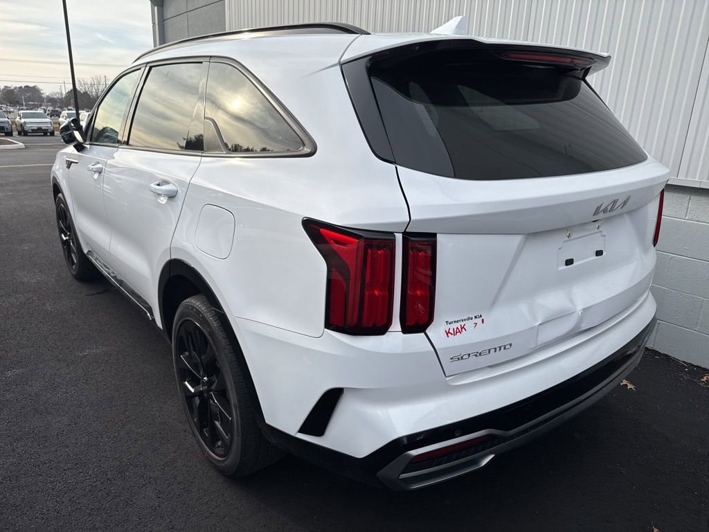 Used 2023 Kia Sorento SX image 5