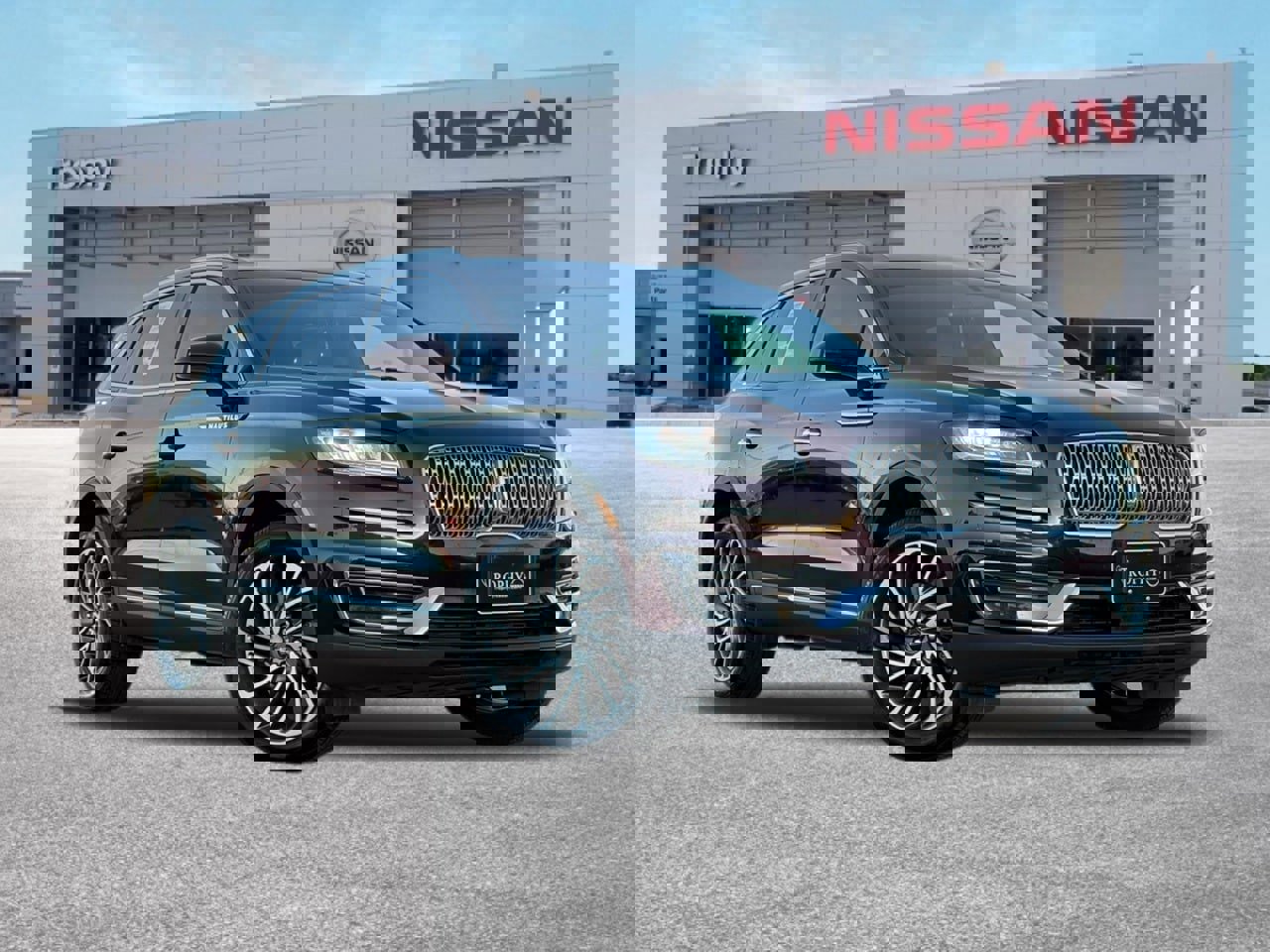 Used 2020 Lincoln Nautilus Reserve image 1