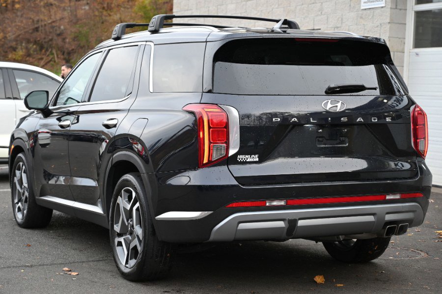 Used 2023 Hyundai Palisade Limited image 6